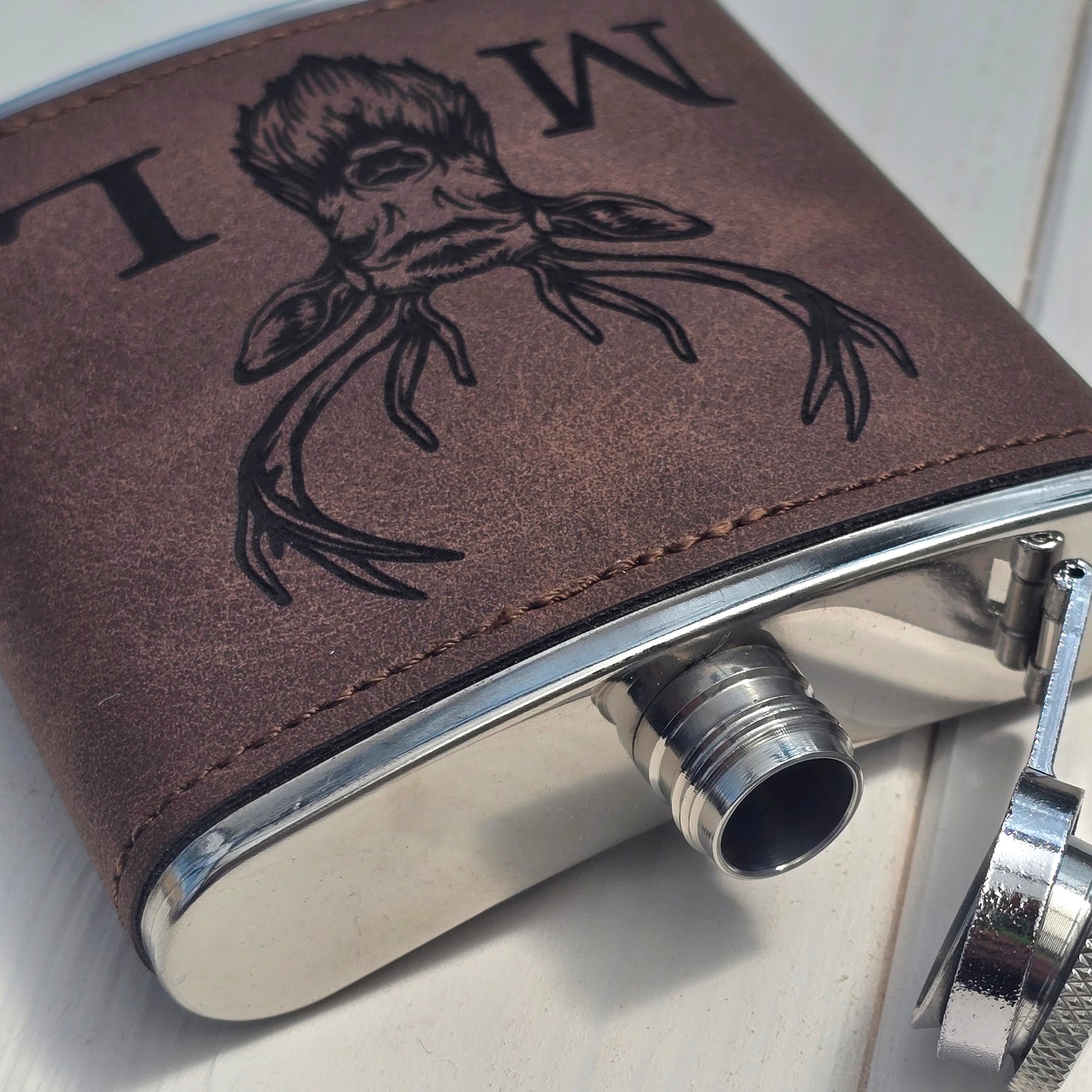 Personalised Stag Head Hip Flask – Laser Engraved 6oz Flask with Optional Initials, 4 Colours, Gift Box Available